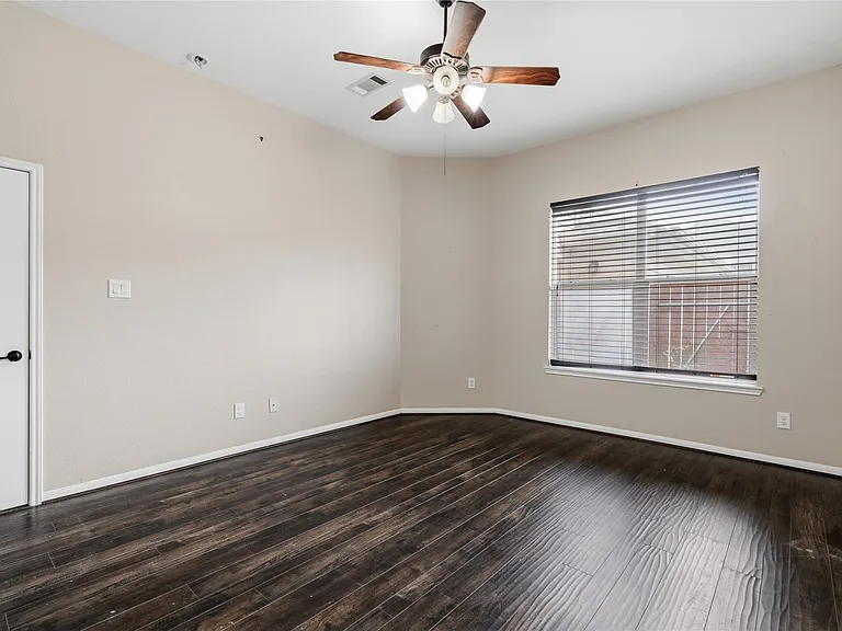 9131 Solvista Pass Ln — Photo 16