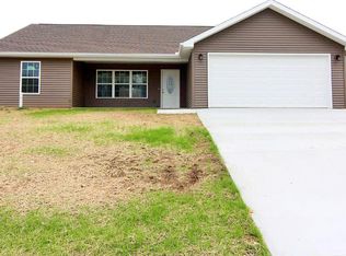 894 Casquin Dr, Cape Girardeau, MO 63701
