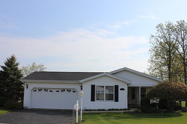 1st image of 2701 Bluegrass Ct