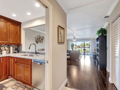 2916 SW 22nd Circle #202b, Delray Beach, FL, 33445