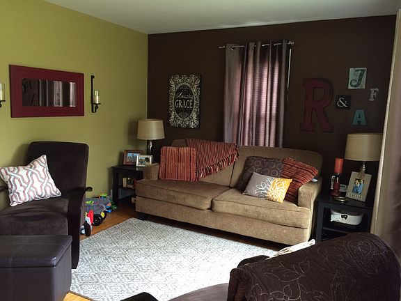 5th image of 1112 Clearview St NW