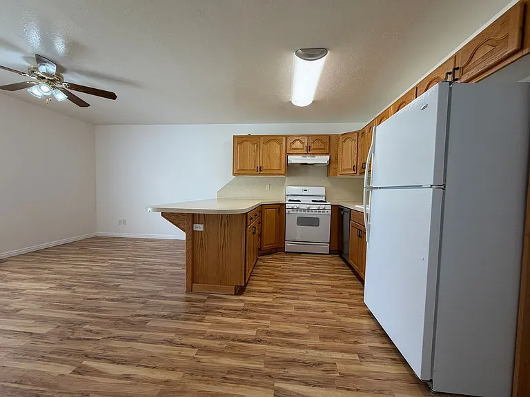 65 So 400 W — Photo 6