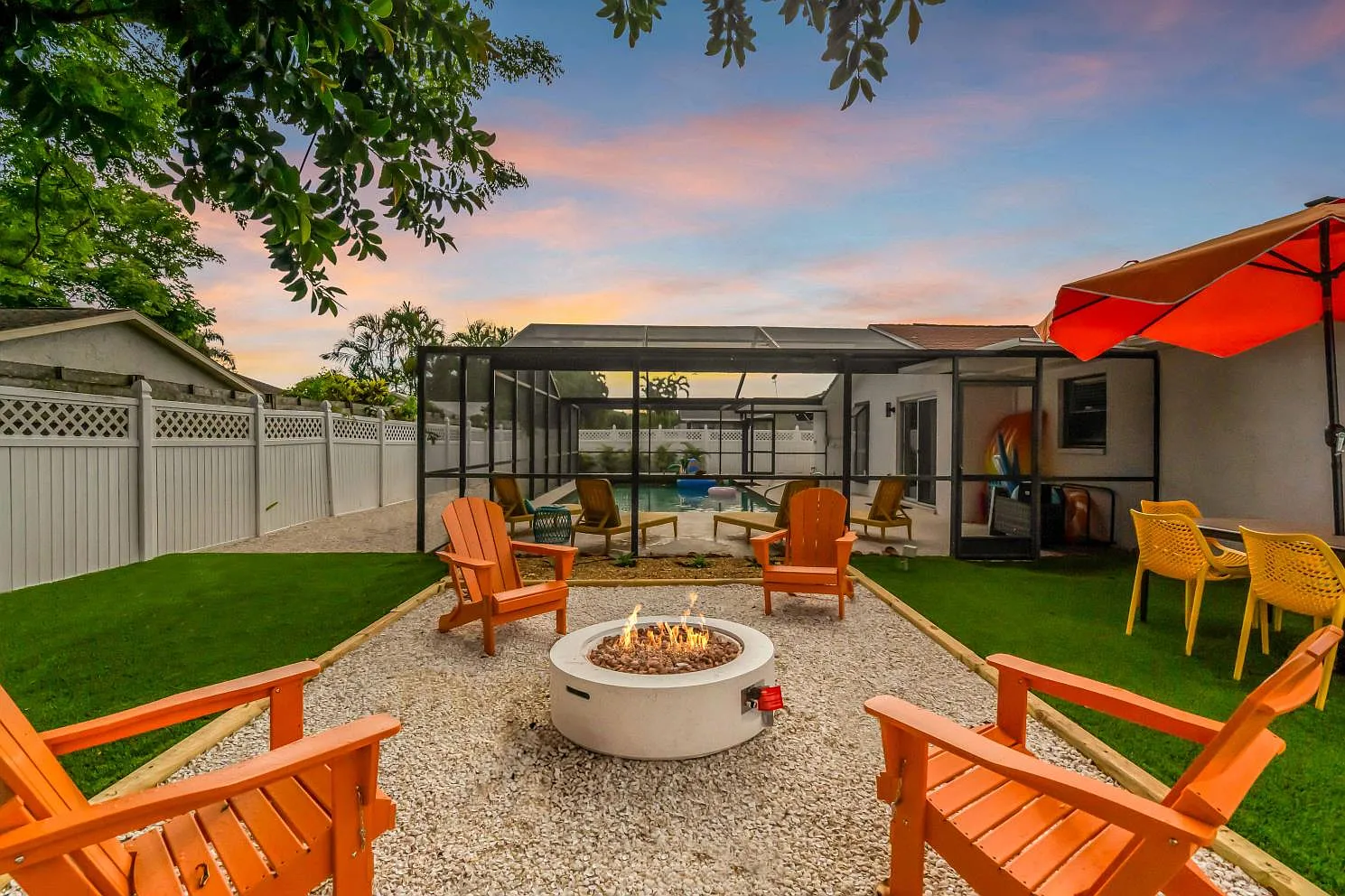 3 bed, $6,500 — Photo 1
