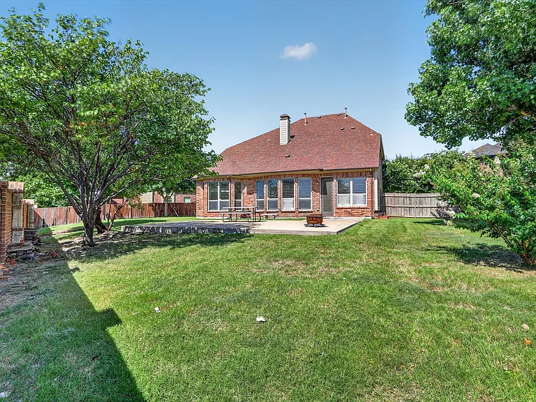 4635 Saginaw Ct — Photo 39