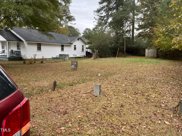 507 W Edwards St #1, Princeton, NC 27569
