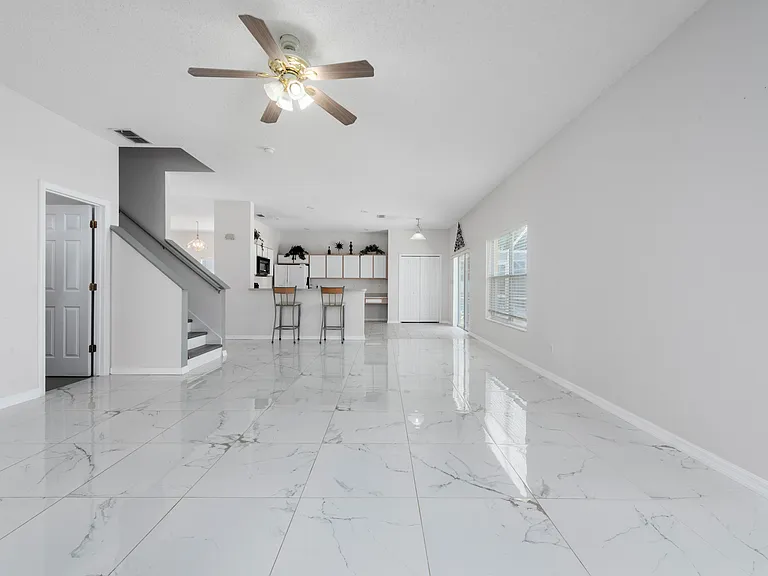 746 Lockbreeze Dr — Photo 7