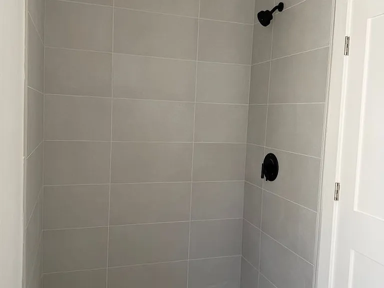 82 Marion St #4 — Photo 4