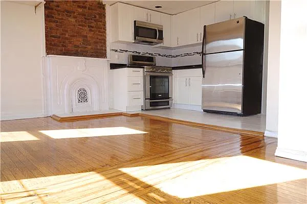 Rented by Avenue Sotheby's International Realty | media 16