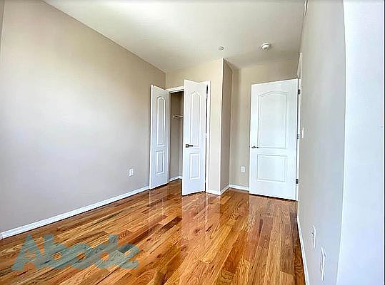5th image of 110 Linden Blvd #4A
