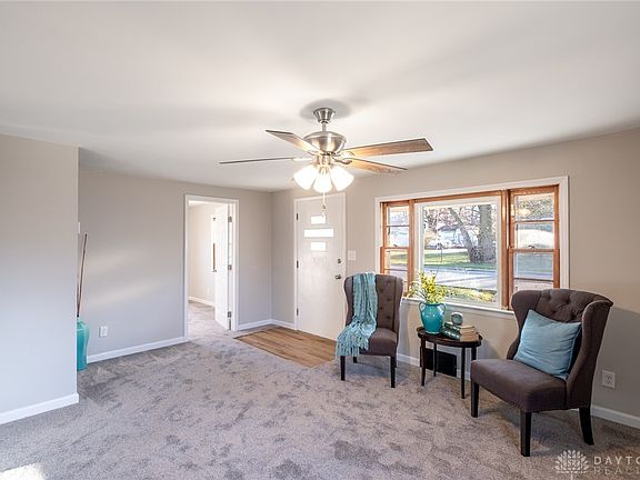 2nd image of 1815 Stewart Blvd