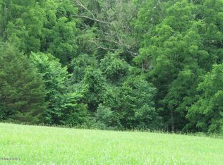 7 Briar Hill Rd, Taylorsville, KY 40071