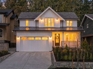 1232 Wellington Dr, North Vancouver, BC V7K1K7