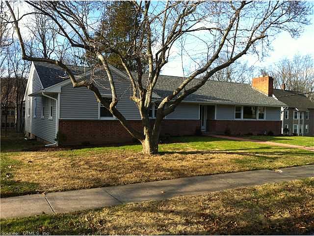 1st image of 106 Diamond St