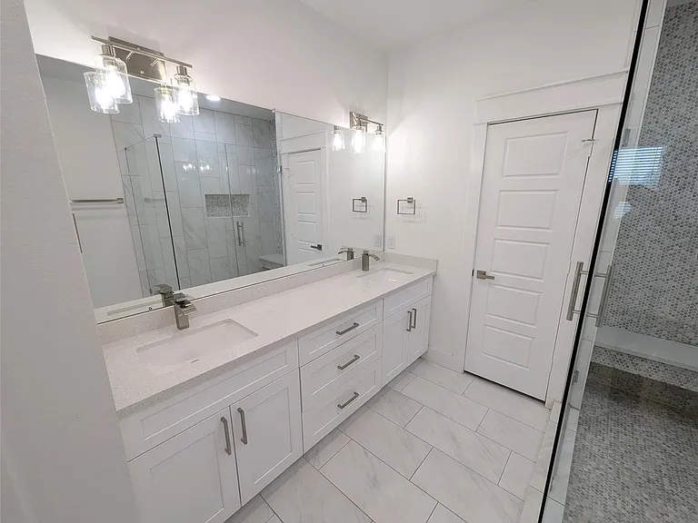 4913 Fisk St — Photo 17