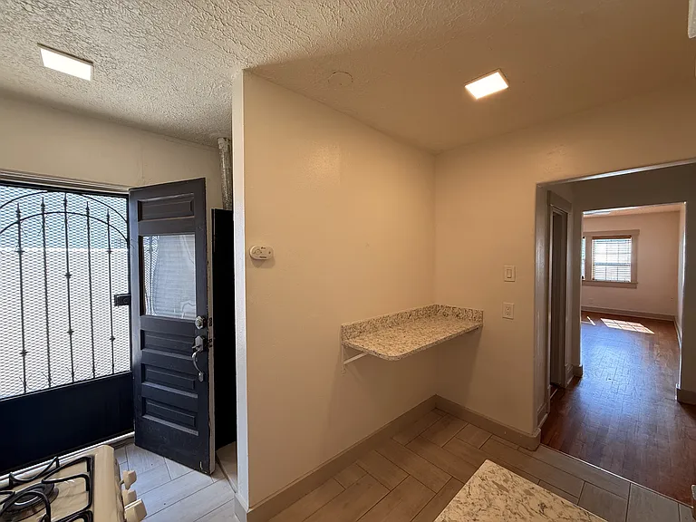 ELMSIDEENTRY_07212026
