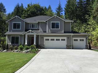 7377 Springridge Rd Ne, Bainbridge Island, WA 98110
