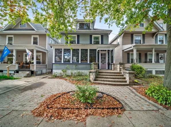 1044 W 10th St, Erie, PA 16502