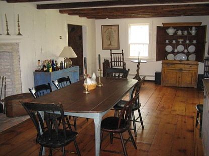 3rd image of 13 Olivers Cove Ln