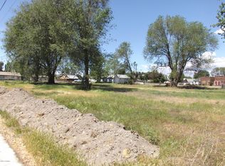 Nna B St, Outlook, WA 98938