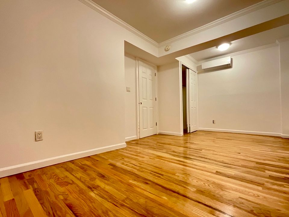 2nd image of 556 4th Ave #1B
