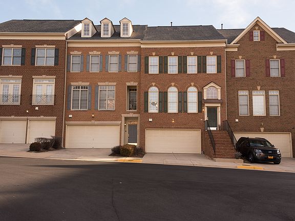 Front view - expanded