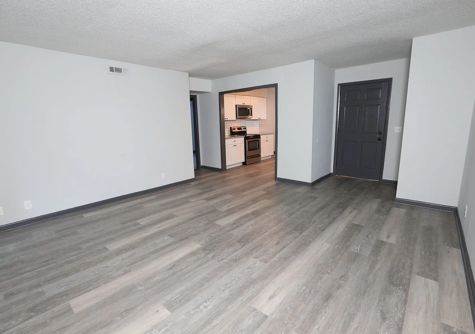 3600 Shirl Jo Lane — Photo 4