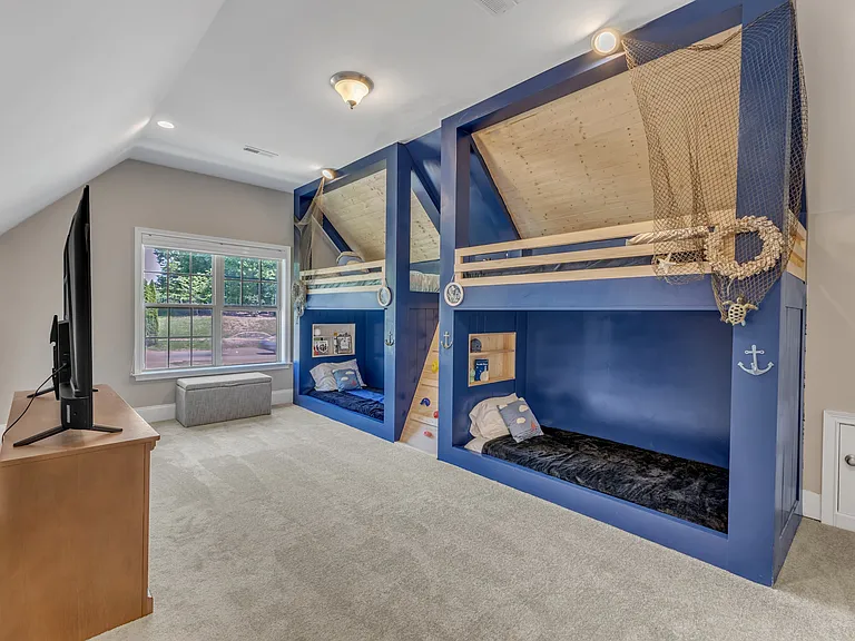 7304 Hasentree Club Dr — Photo 44