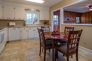 4th image of 6729 Knightswood Dr
