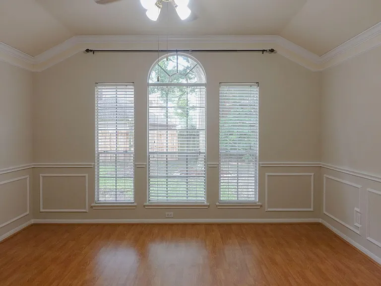 20735 Spring Rose Dr — Photo 11