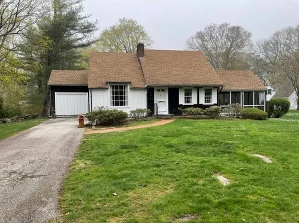 28 Cherry Rd S, Kingston, RI 02881