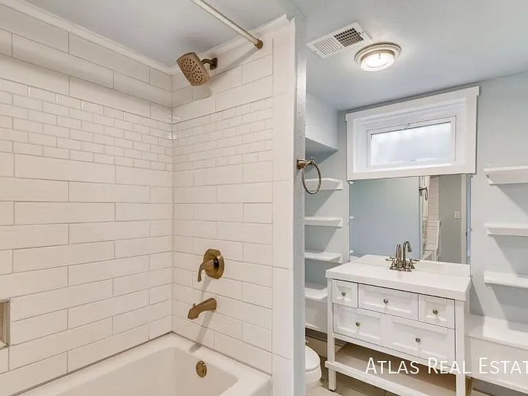 7486 Turner Dr #BASEMENT — Photo 8