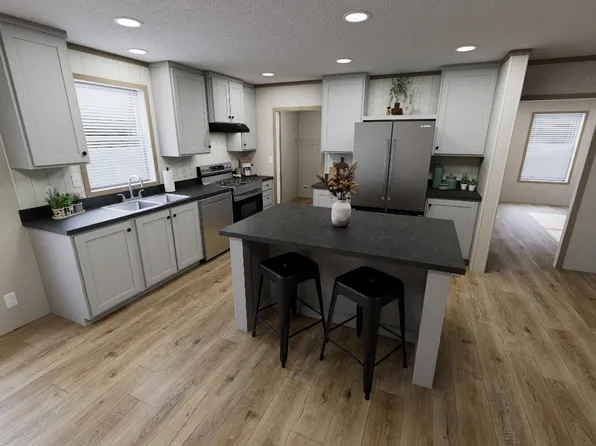 5228 Regay #31, Kalamazoo, MI 49002