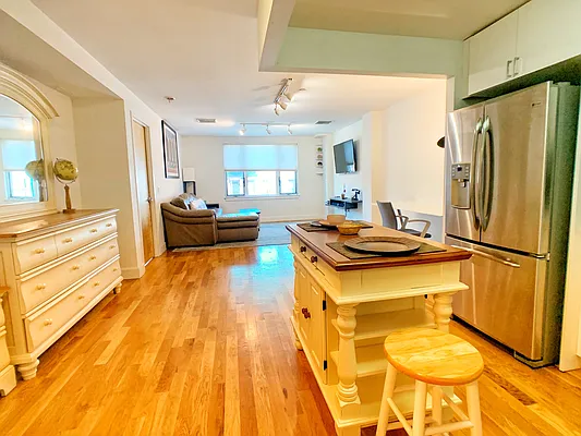 Rented by Corcoran | media 3