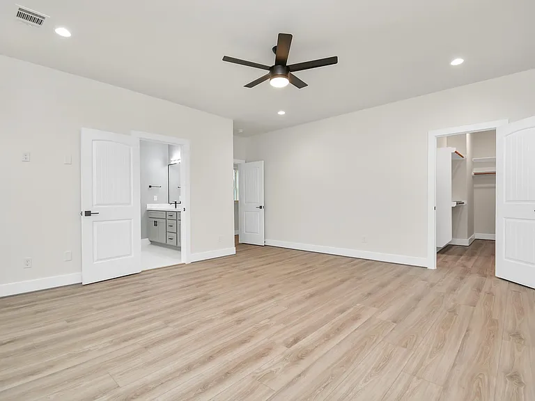 3039 Gray St — Photo 34