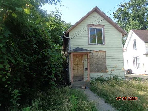 3rd image of 1225 9th Ave