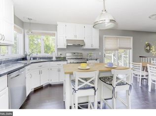 3726 Dunbar Knl, Minneapolis, MN 55443