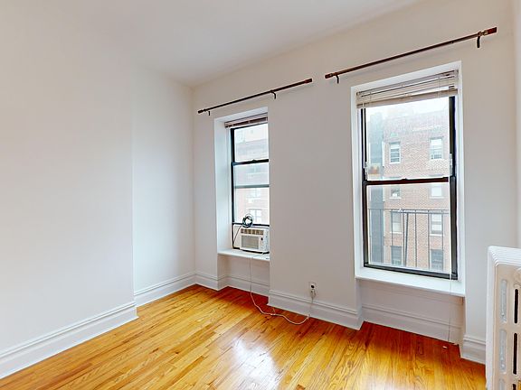 4th image of 1443 York Ave APT 4W