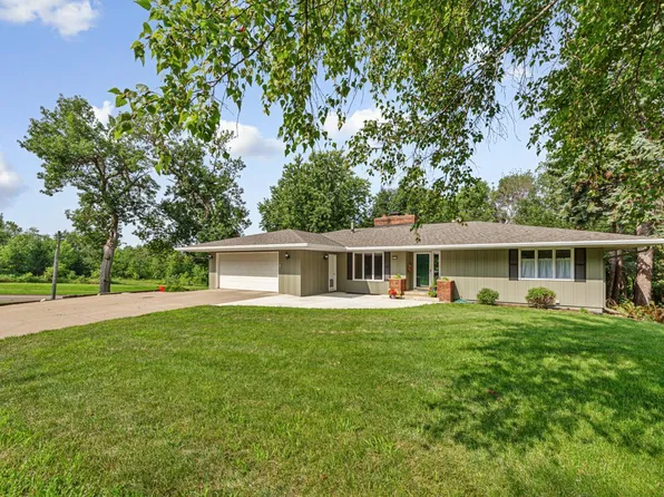 1010 11th Ave NE, Faribault, MN 55021