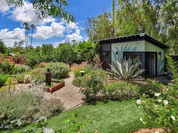 2433 Calle Narciso, Thousand Oaks, CA 91360