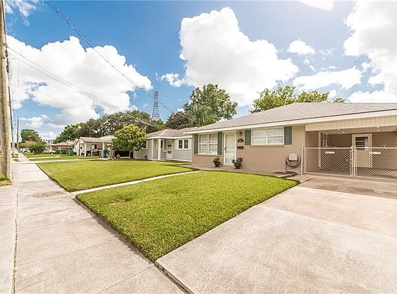 2nd image of 1812 Manor Hgts Dr