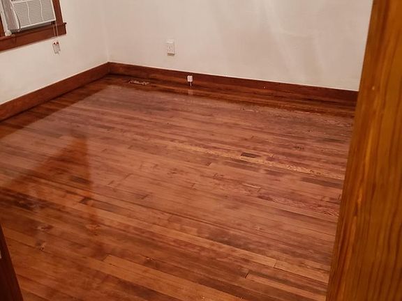 Bedroom #1