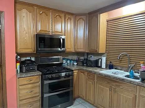 11000 Austin Ave Photo 1