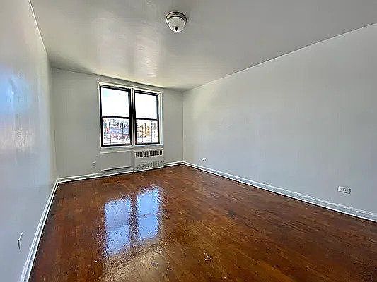 3rd image of 253 Clarkson Ave #2