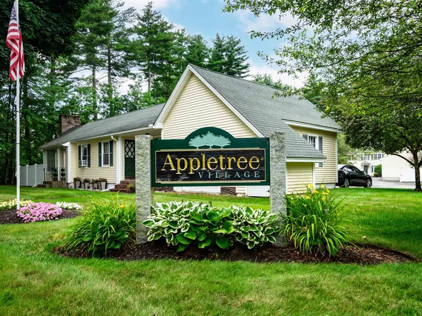 8 Appletree Village Lane #8, Merrimack, NH 03054