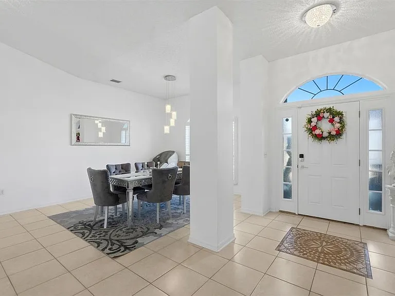 6 Reybury Ln — Photo 9