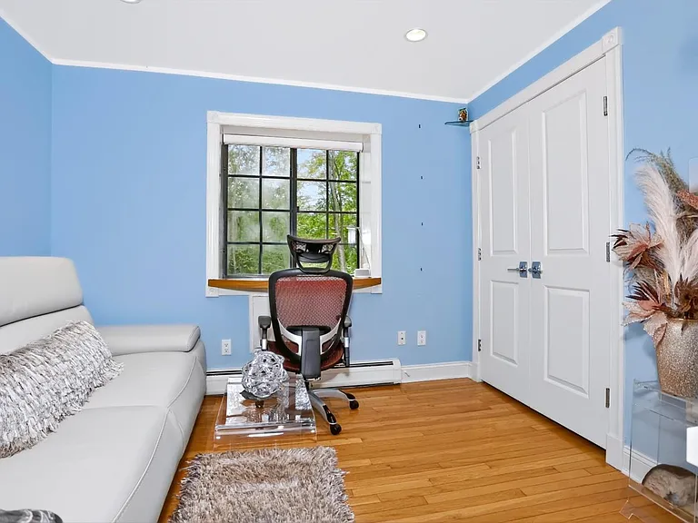 1519 Faulkner Ct — Photo 17