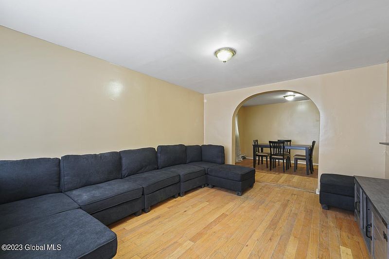 2nd image of 268 1st Street