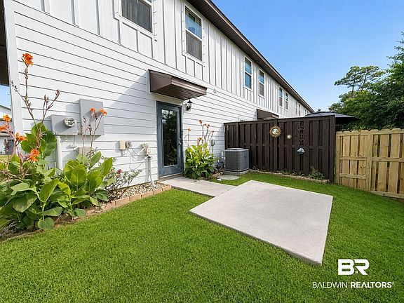 2nd image of 26942 Spyglass Dr