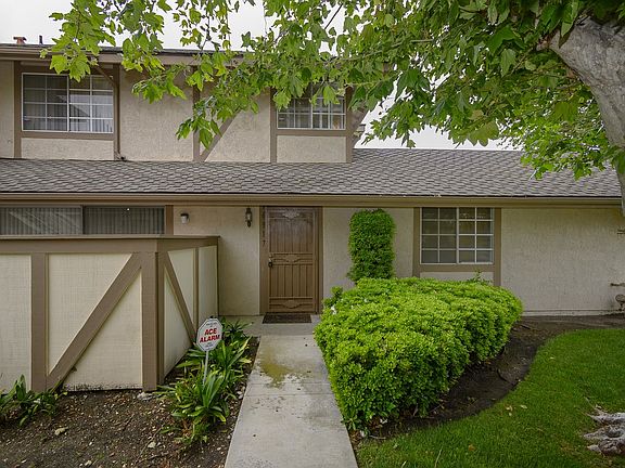 2nd image of 16917 Kemerton Pl