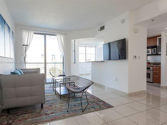 4th image of 110 Washington Ave APT 2518